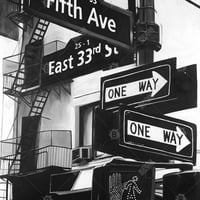 New York City znakovi ispred apartmana - print na platnu