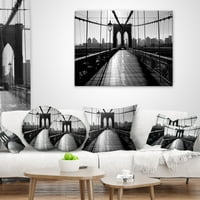 Art DesimanArt 'Dark Brooklyn Bridge' Cityscape Photo Backing Jastuk u. In. Srednji