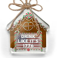 Ornament tiskao je jedno obodno piće poput četvrtog jula Vintage Wood Flog Božić Neonblond