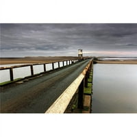 Put koji ide preko vode prema plaži - Northumberland England Poster Print, Veliki - 24