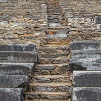 Grčka-Philippi stepenice i sjedala u ruševinama drevnog stadiona Jaynes Gallery