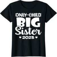 Samo dijete ističe promovirano u majicu na velikoj sestri