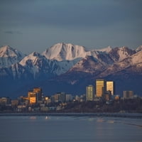 Downtown Anchorage Skyline, Proljeće, SouthCentral Alaska Poster Print